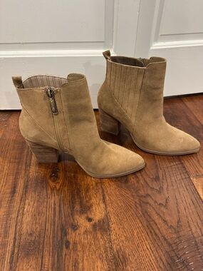 Blondo Tan Suede Block Heel Ankle Booties